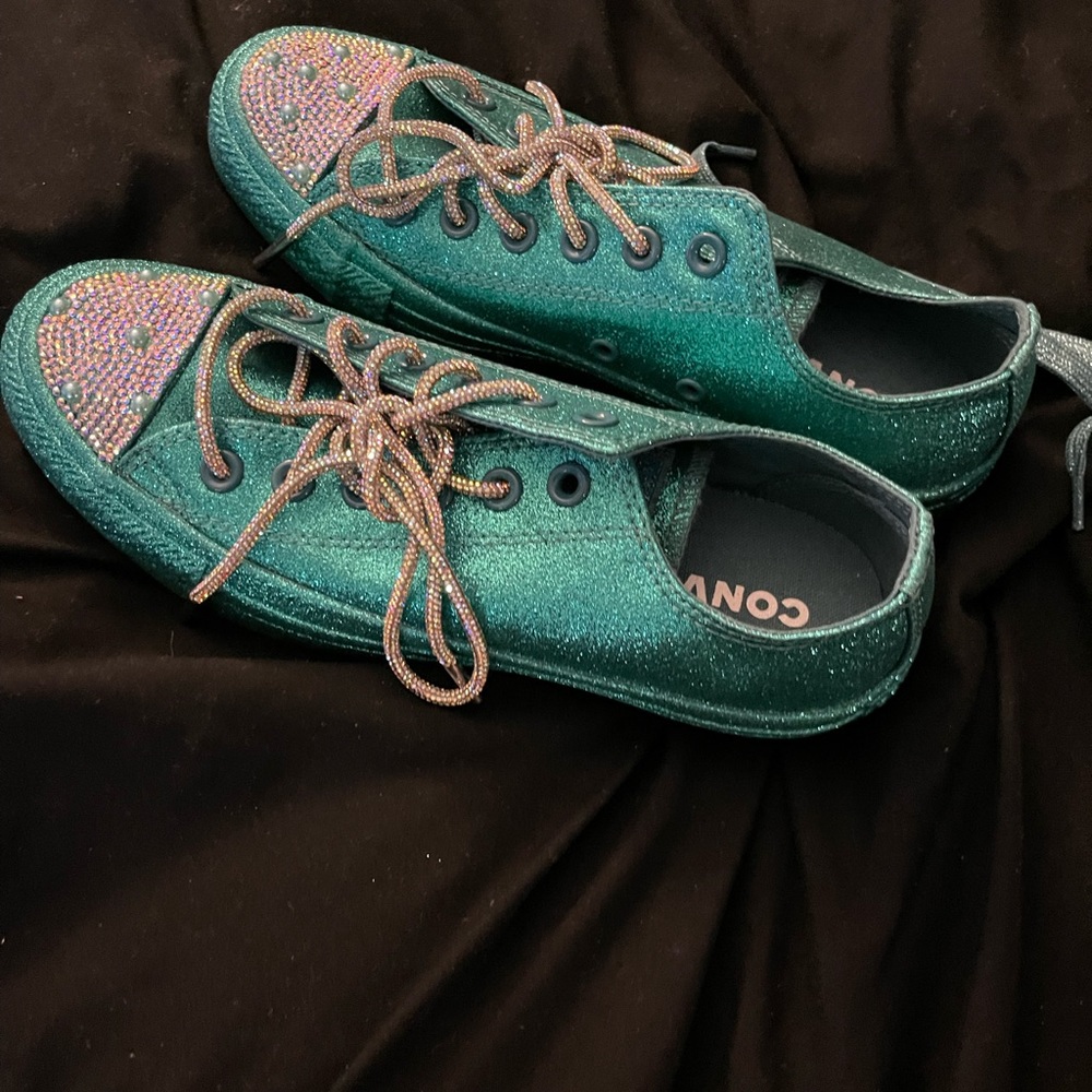 Customized Converse - Picture 4 of 4